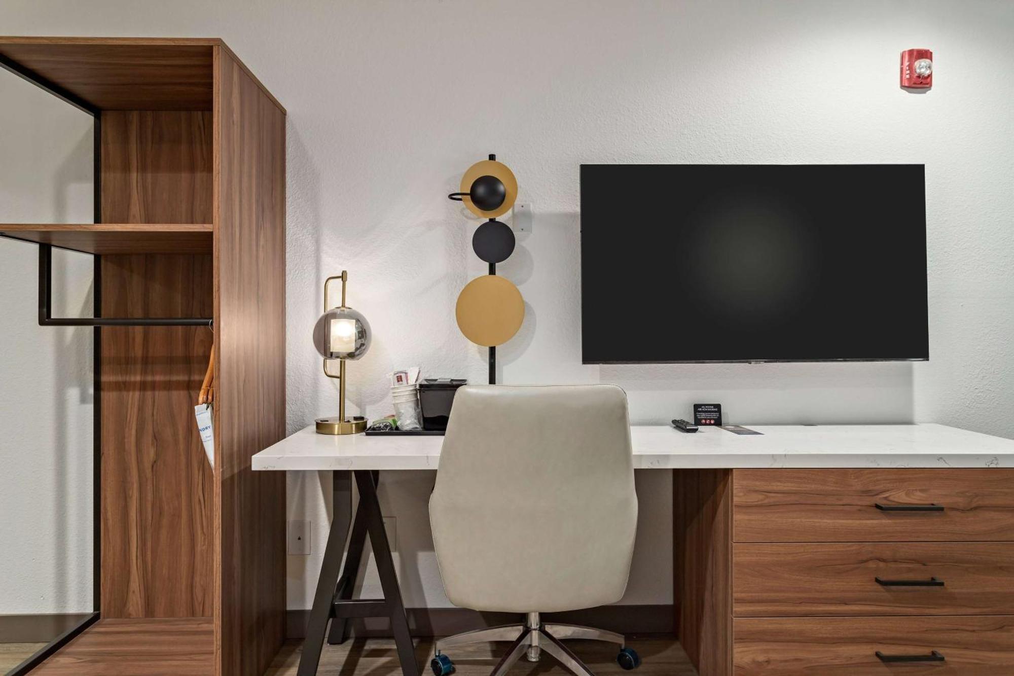 Baymont By Wyndham Beaumont Hotel Luaran gambar