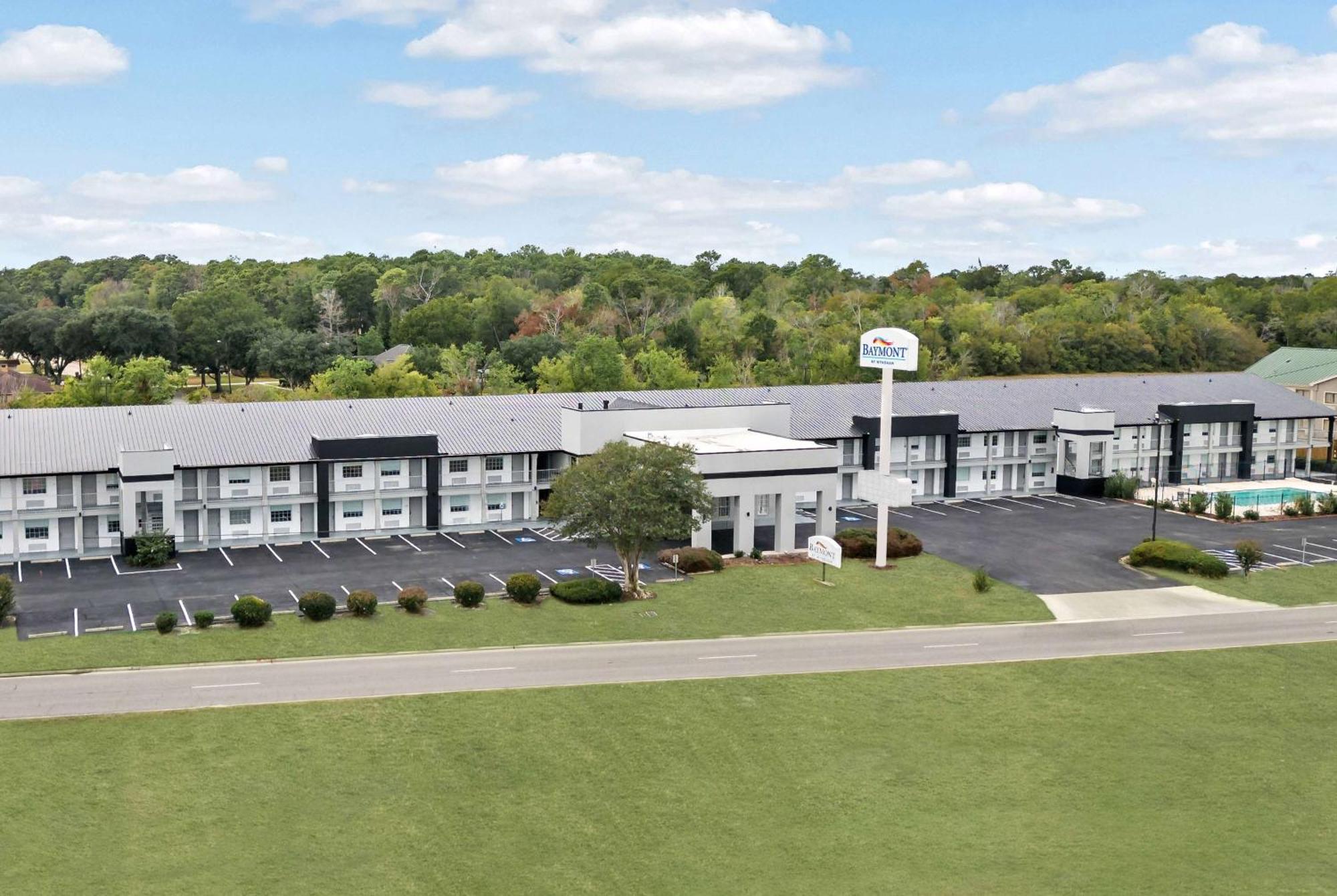 Baymont By Wyndham Beaumont Hotel Luaran gambar