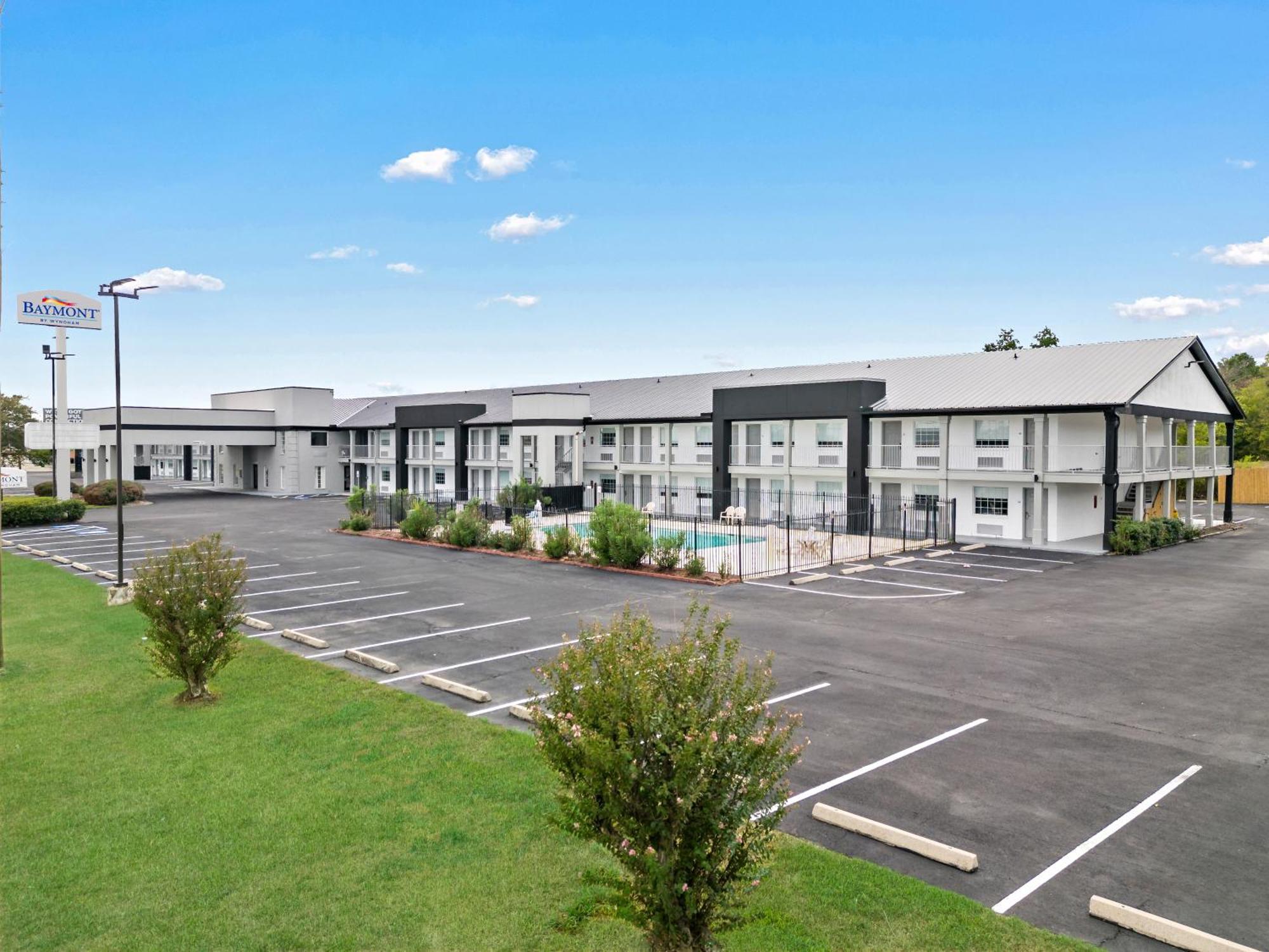 Baymont By Wyndham Beaumont Hotel Luaran gambar